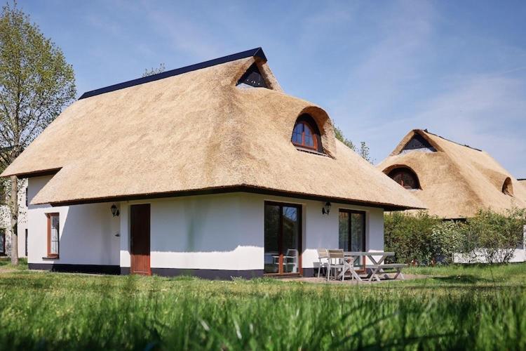 Holiday Resort Van Der Valk, Linstow Dobbin-Linstow Eksteriør billede